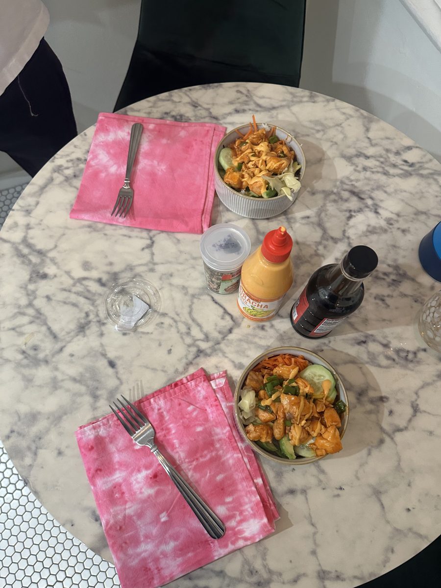 Pink tie-dye cloth napkins