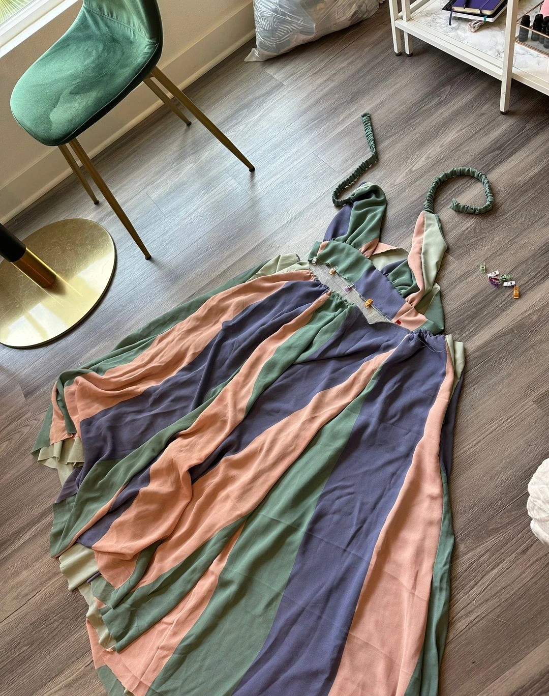 Attaching the bodice to the skirt panels